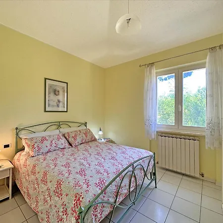 639 - Villa A Schiera Quadrilocale Al Taunus 2, Con Ampio Giardino Spiaggia E Navetta Gratuita Inclusa Al White Beach Club Marcelli