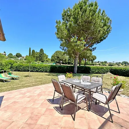 639 - Villa A Schiera Quadrilocale Al Taunus 2, Con Ampio Giardino Spiaggia E Navetta Gratuita Inclusa Al White Beach Club Holiday home Marcelli
