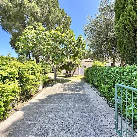 639 - Villa A Schiera Quadrilocale Al Taunus 2, Con Ampio Giardino Spiaggia E Navetta Gratuita Inclusa Al White Beach Club *
