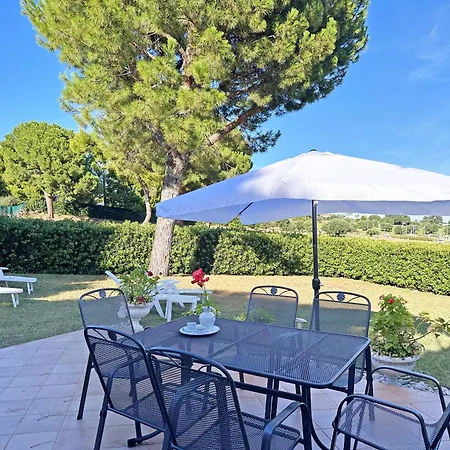 639 - Villa A Schiera Quadrilocale Al Taunus 2, Con Ampio Giardino Spiaggia E Navetta Gratuita Inclusa Al White Beach Club Marcelli